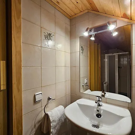 Naspun Apartment *